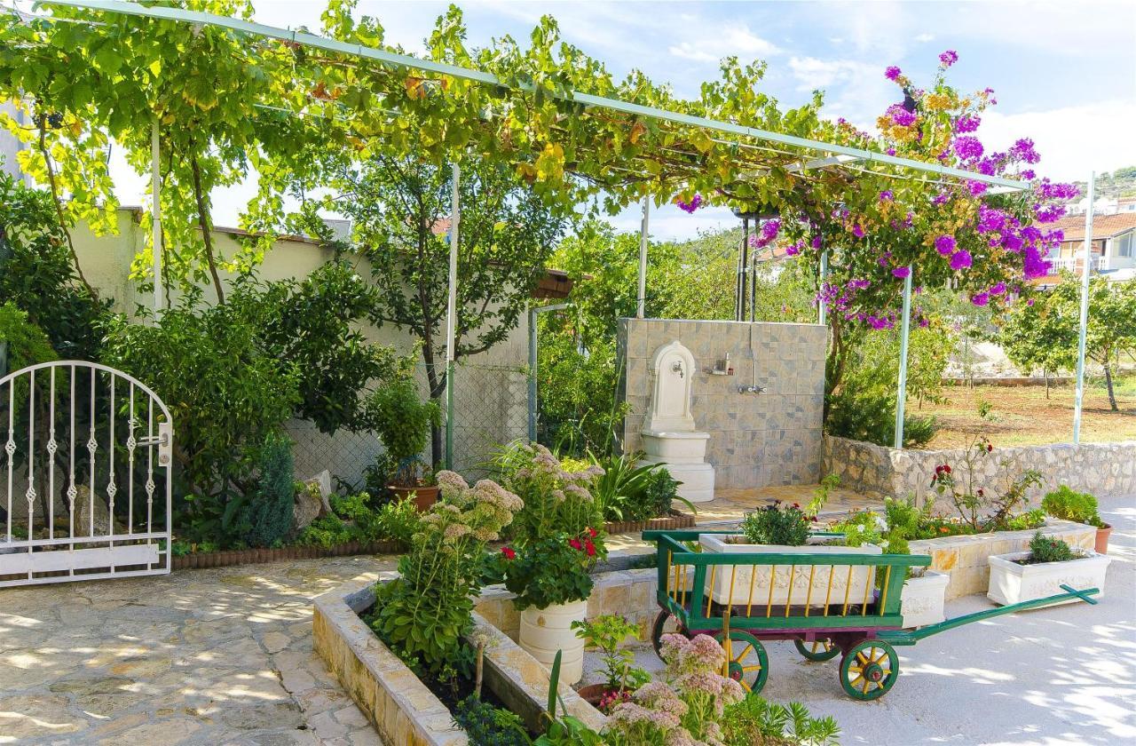 فيلا House Lucija روغوزنيكا المظهر الخارجي الصورة
