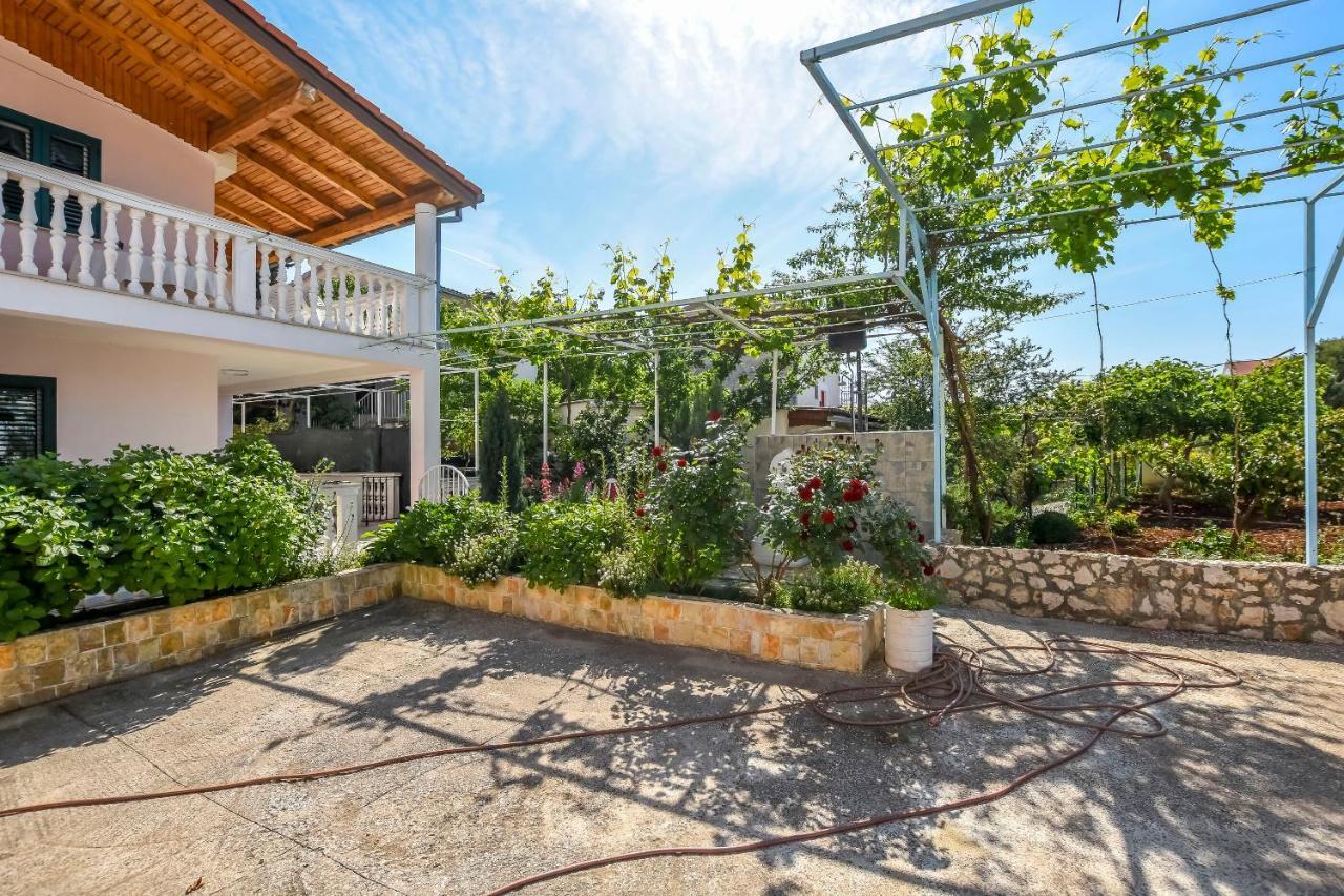 فيلا House Lucija روغوزنيكا المظهر الخارجي الصورة
